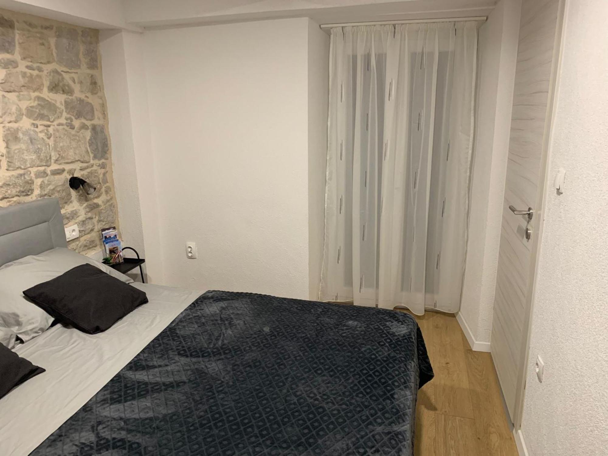 Apartman Blue Moon Split- Free Parking מראה חיצוני תמונה