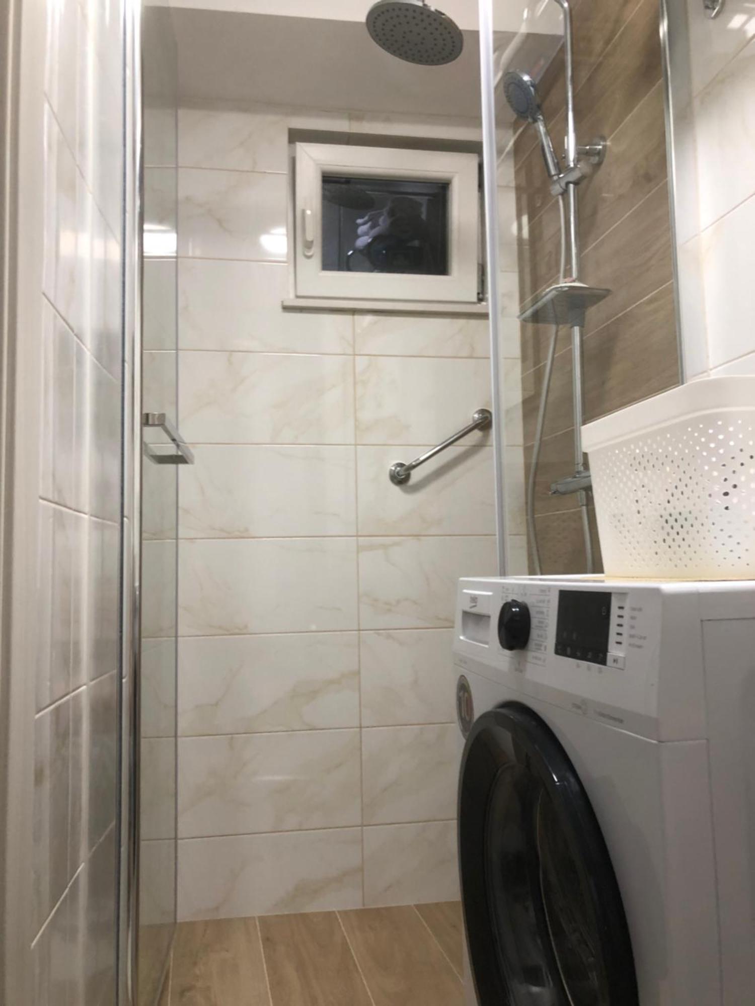 Apartman Blue Moon Split- Free Parking מראה חיצוני תמונה