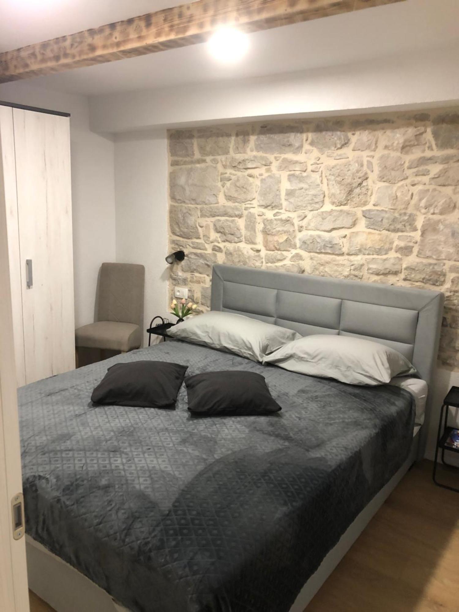 Apartman Blue Moon Split- Free Parking מראה חיצוני תמונה
