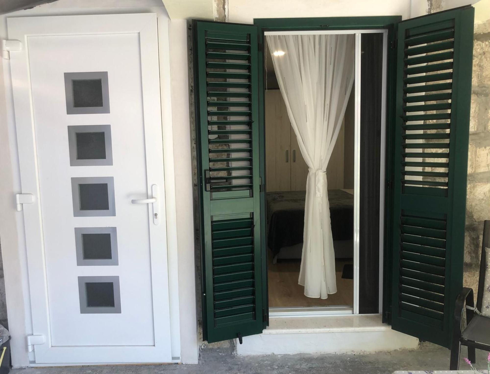Apartman Blue Moon Split- Free Parking מראה חיצוני תמונה