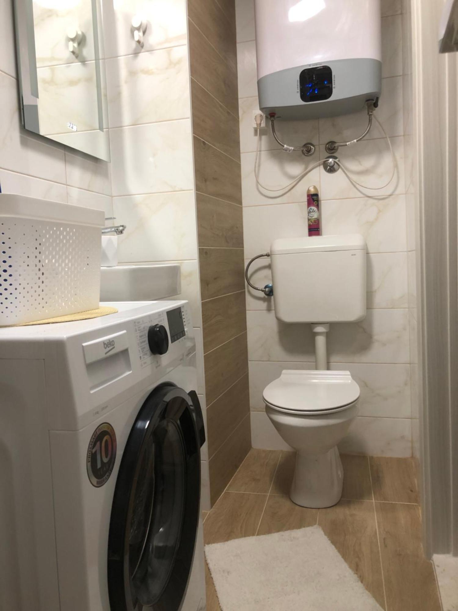 Apartman Blue Moon Split- Free Parking מראה חיצוני תמונה