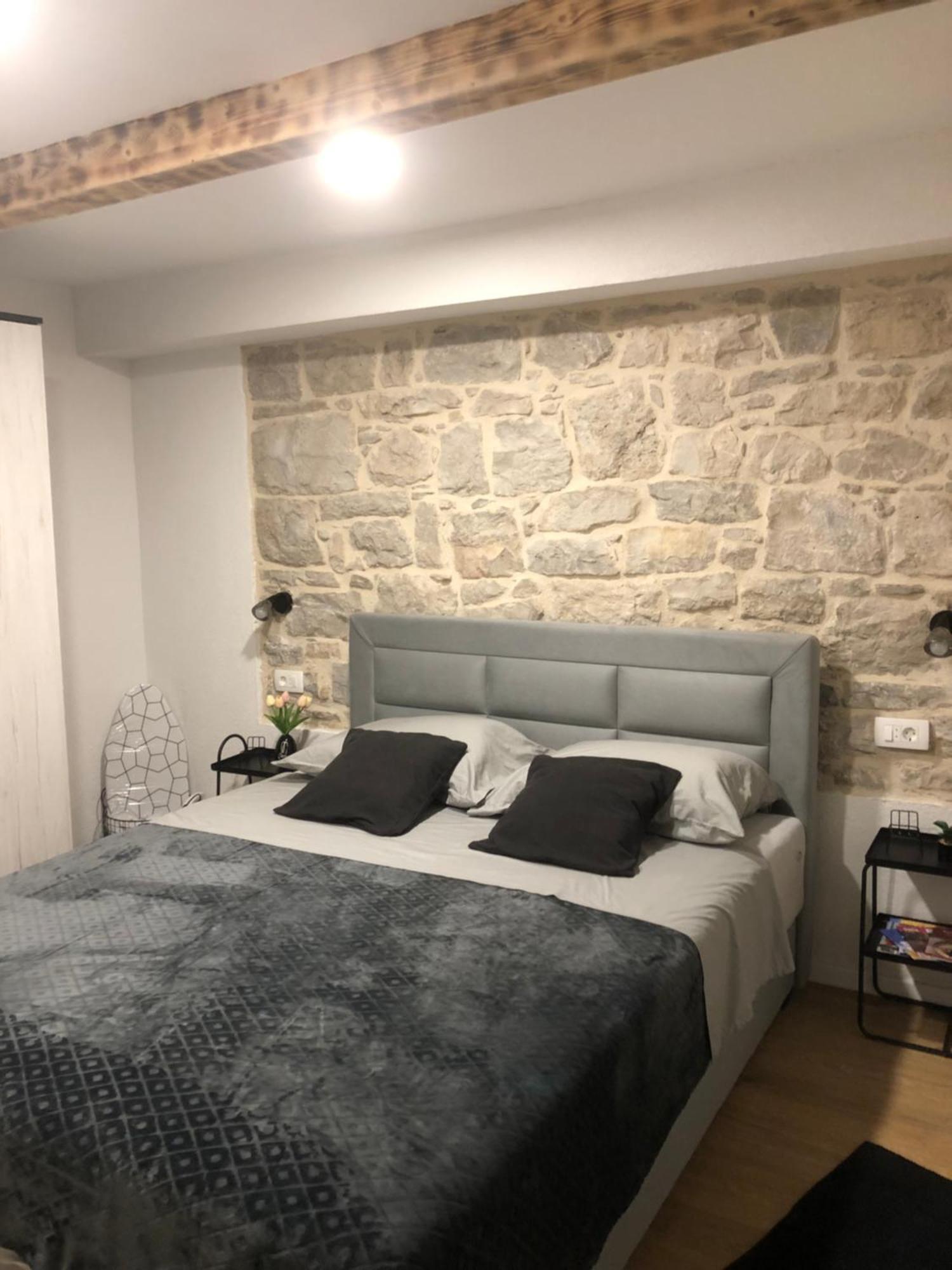 Apartman Blue Moon Split- Free Parking מראה חיצוני תמונה