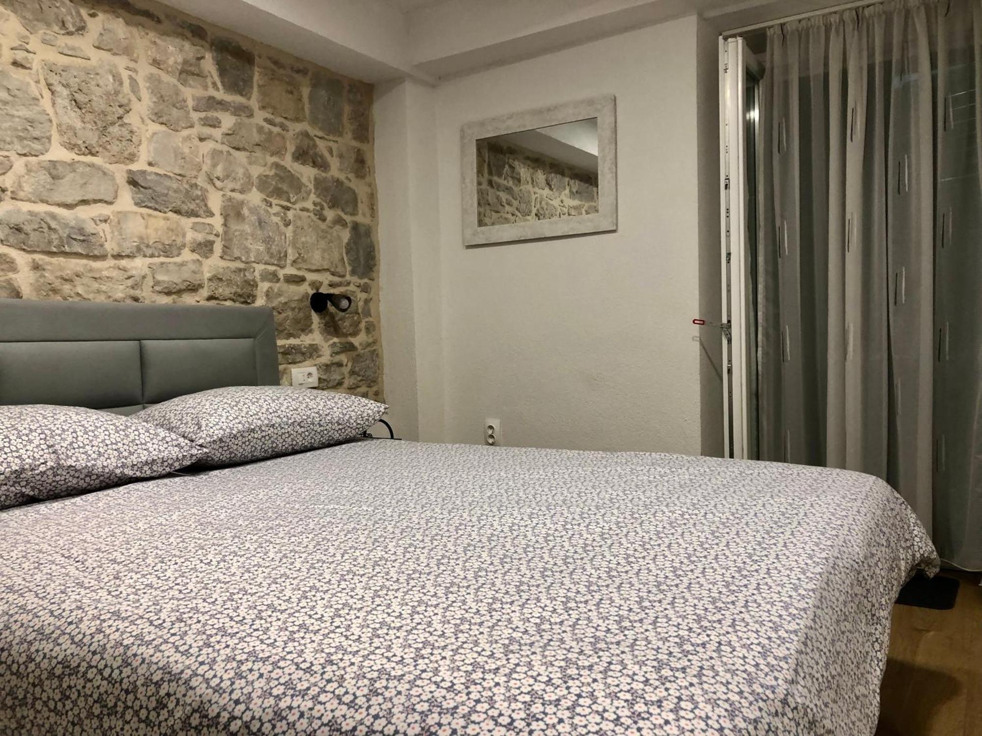 Apartman Blue Moon Split- Free Parking מראה חיצוני תמונה